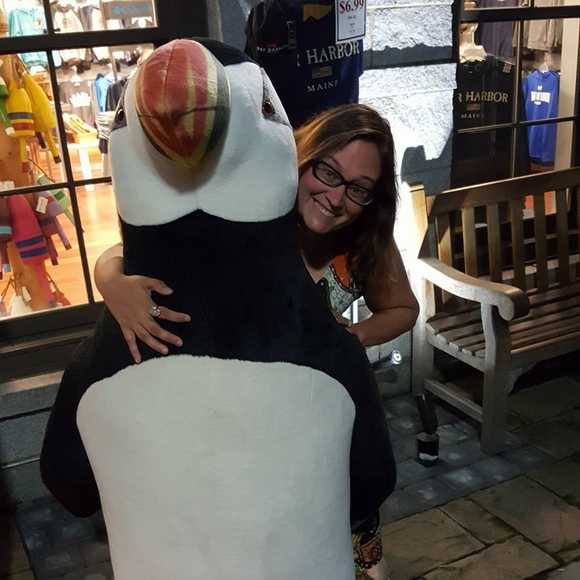 Meet your Posher, Alison - Picture 1 of 1